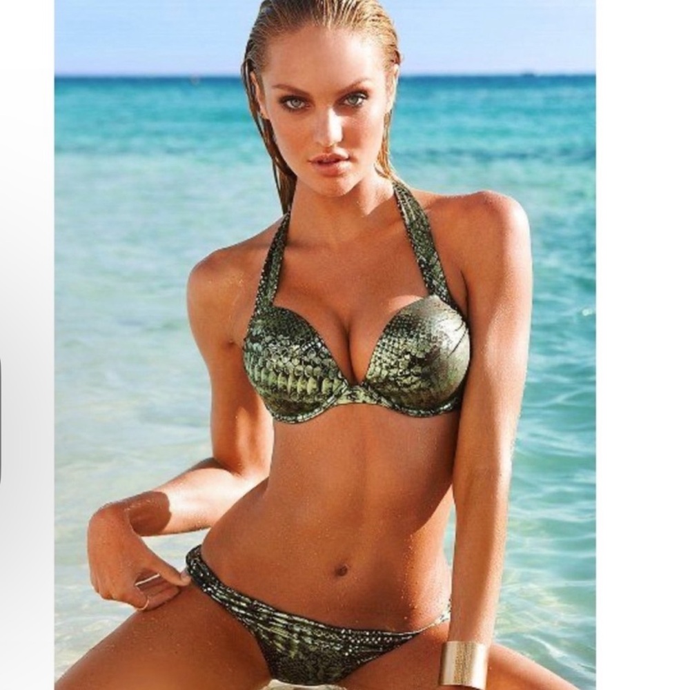 Like new Victoria’s Secrets swim set bombshell 34D/M RARE as can be seen